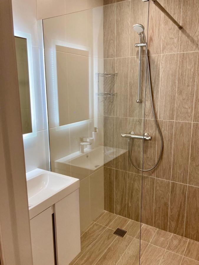 Pearl Apartments Burgas Stad Buitenkant foto