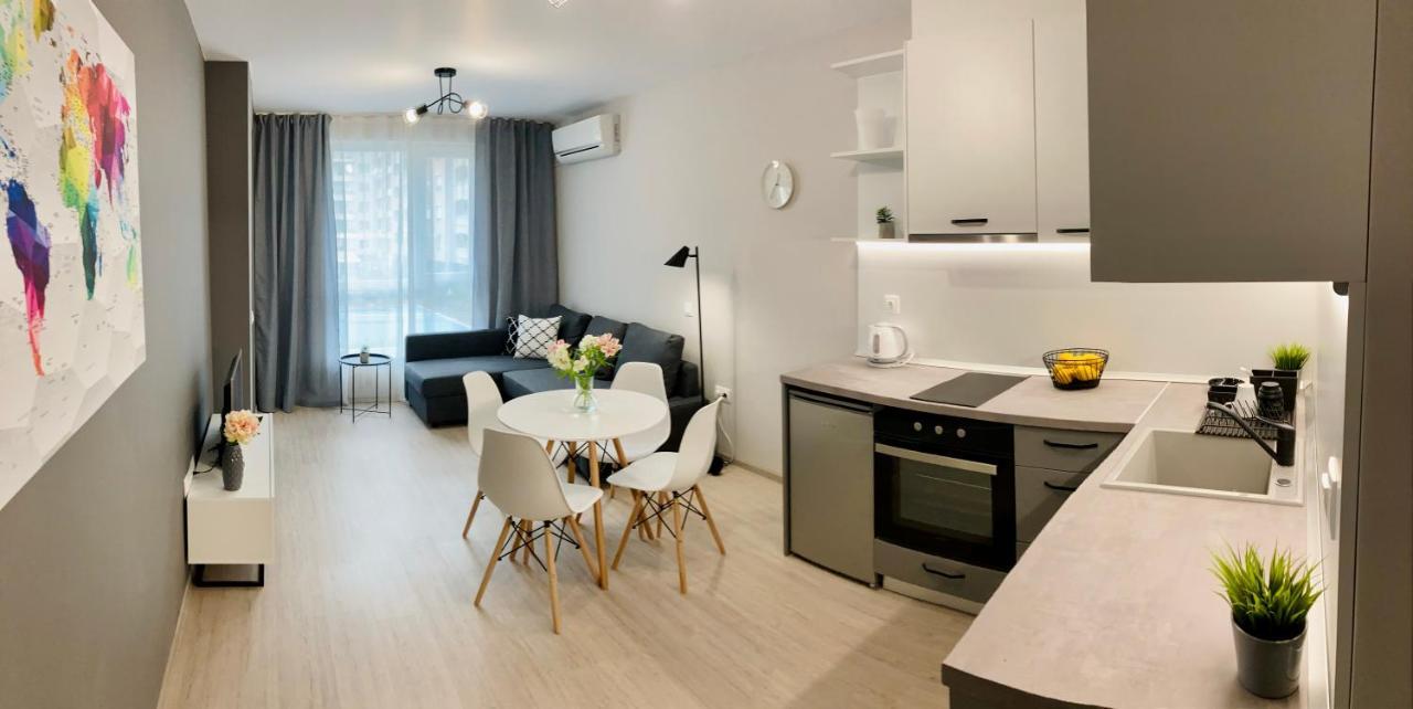 Pearl Apartments Burgas Stad Buitenkant foto